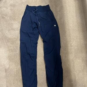 Lululemon Dance Studio Pant Lined